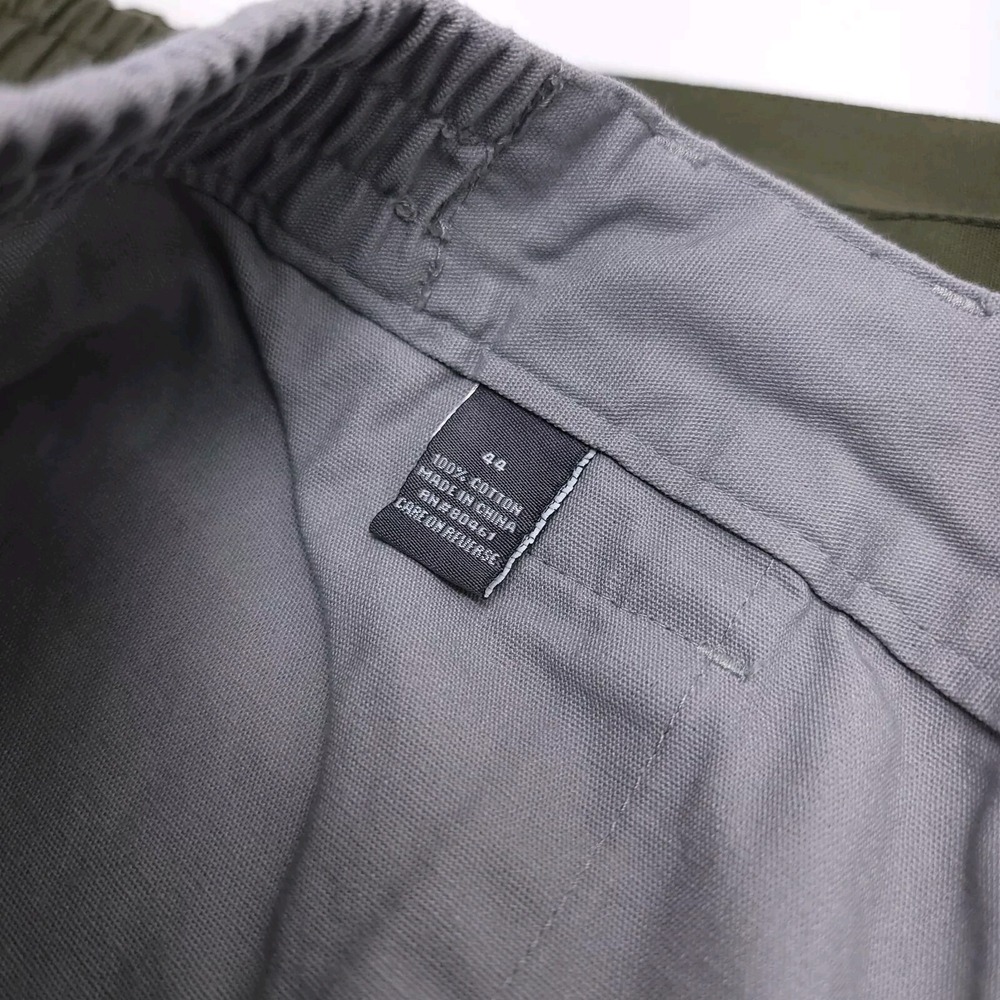 Guide Gear Men's Cargo Shorts Lot Of 2 Olive Green, Gray Size‎ 44 Hiking Casual - Picture 7 of 7